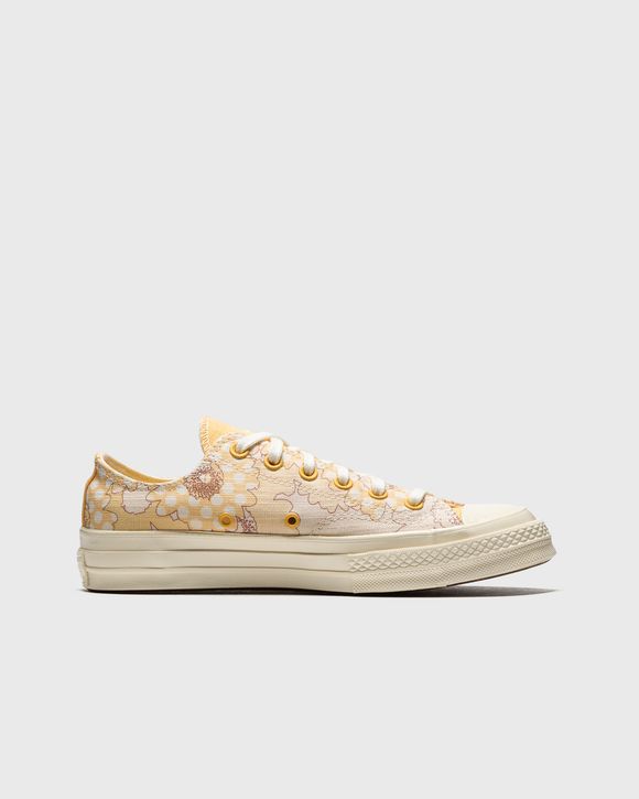 WMNS Chuck 70