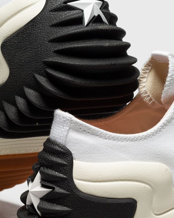 WMNS Run Star Motion