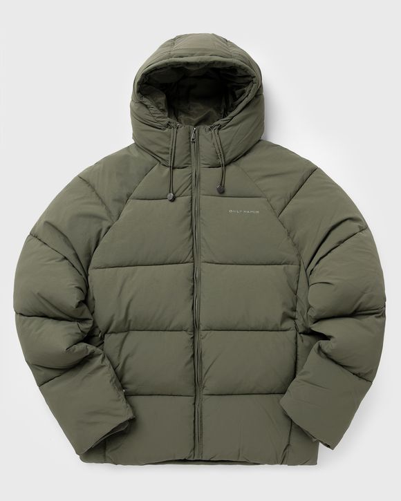 relaxed puffer