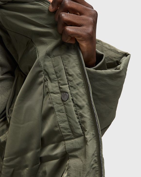 relaxed puffer