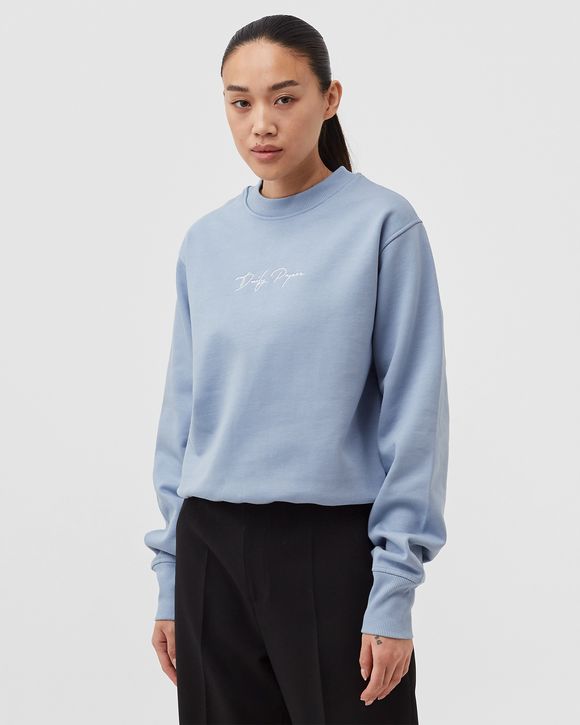 WMNS evvie sweat script