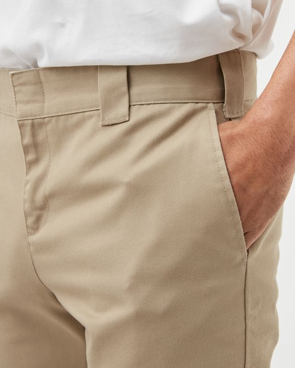 SLIM FIT SHORT