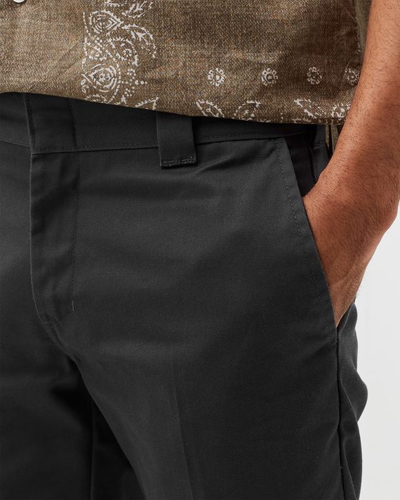 SLIM FIT SHORT