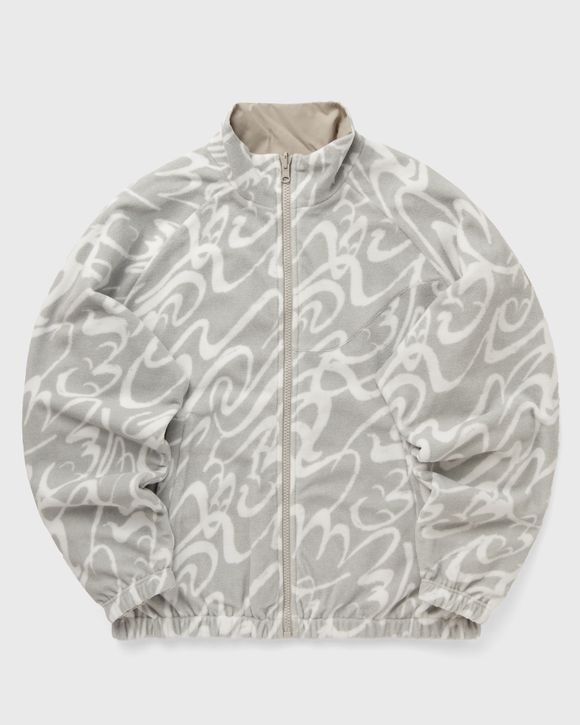 Reversible Chilling Fleece