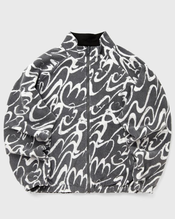 Reversible Chilling Fleece