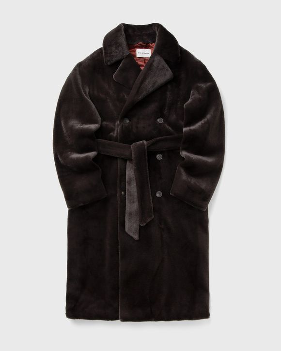 Le Manteau Fourrure