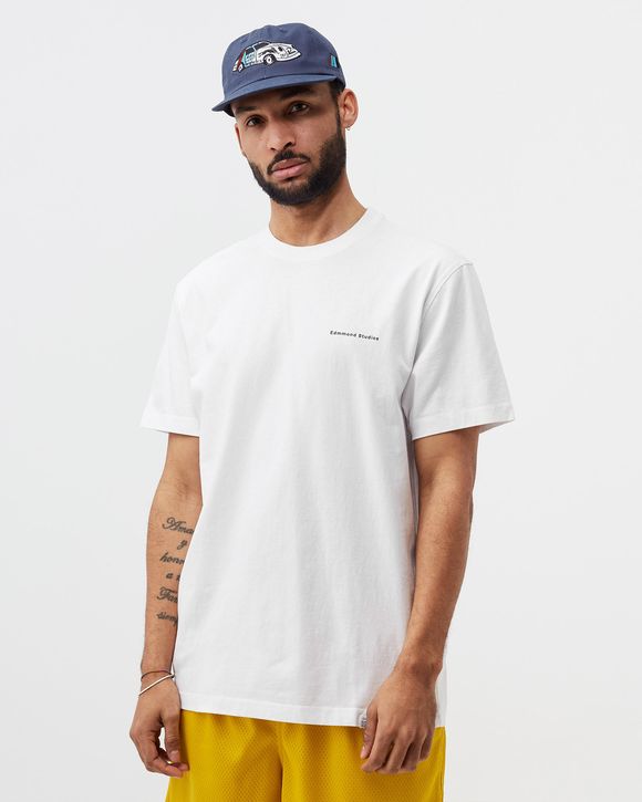 GROOVED TEE