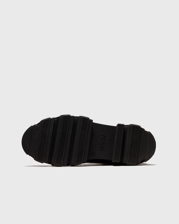 Cleated Low Chelsea Boot