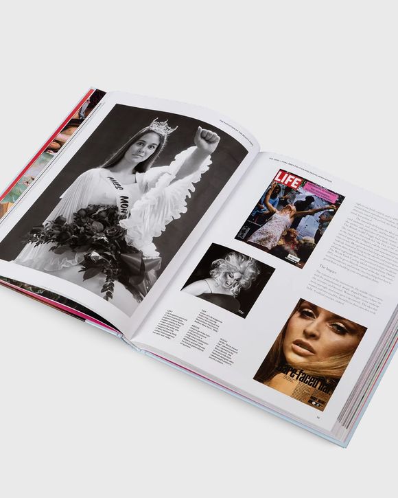THE NEW BEAUTY A Modern Look at Beauty, Culture, and Fashion