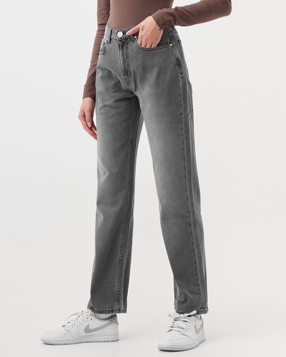 Straight Jeans