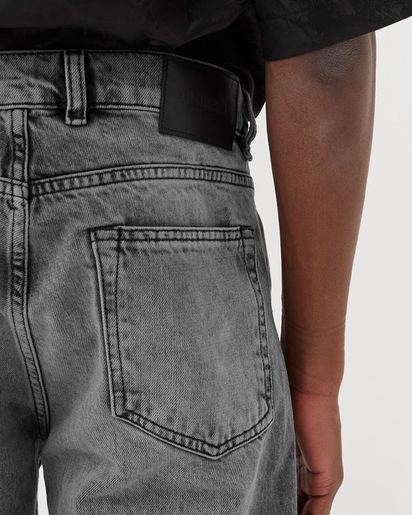 Tapered Jeans