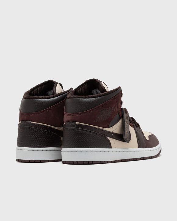 AIR JORDAN 1 MID SE 'PARIS YMCA'