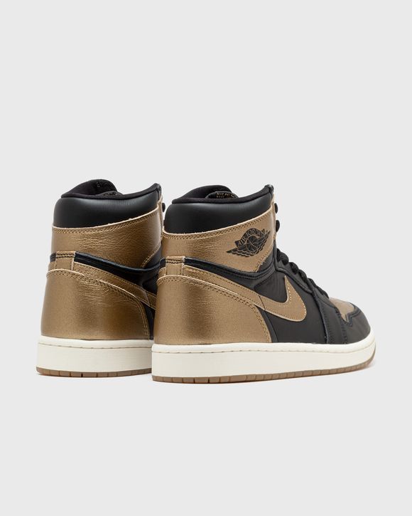 AIR JORDAN 1 RETRO HIGH OG "BLACK AND GOLD"