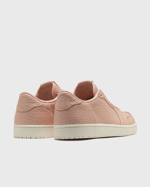 AIR JORDAN 1 RETRO LOW