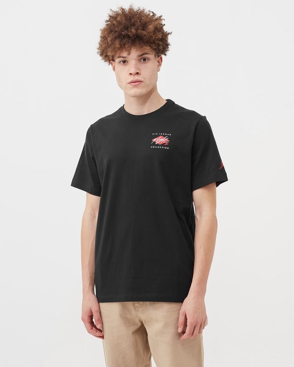 Flight Essentials Graphic Tee