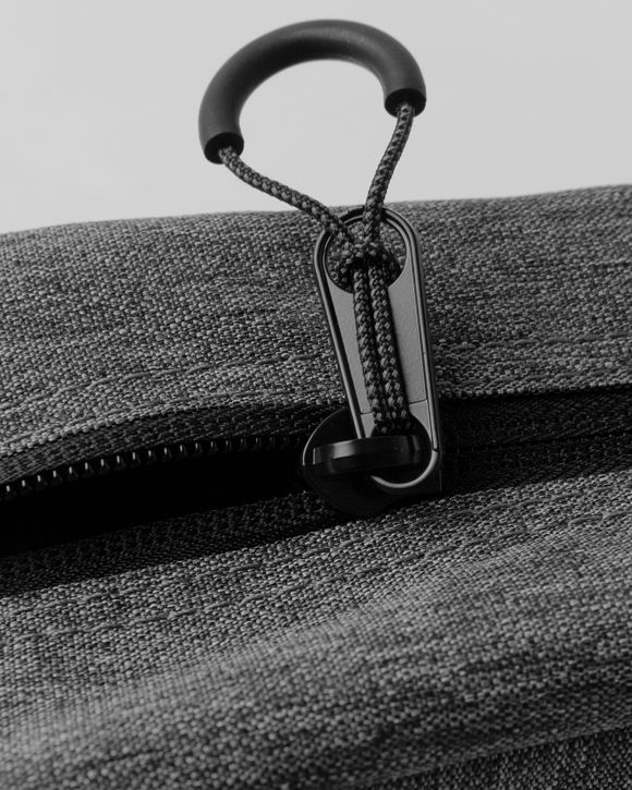TRAVEL DOPP KIT