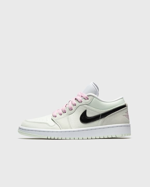 WMNS Air Jordan 1 Low SE