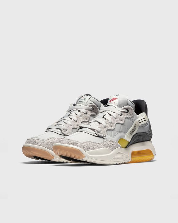 WMNS Jordan MA2