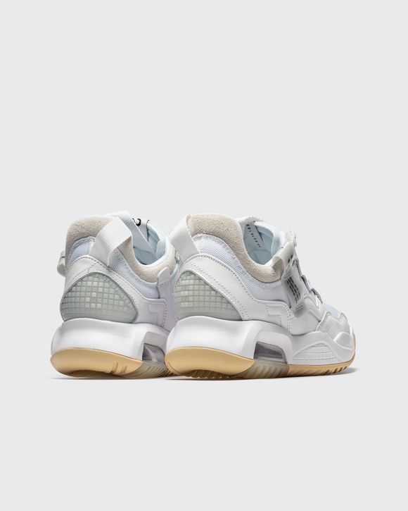 WMNS Jordan MA2