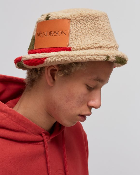 BUCKET HAT