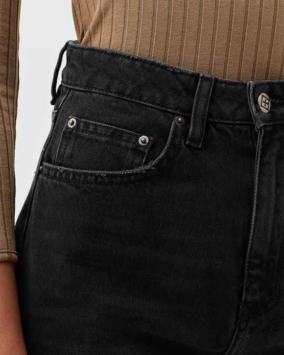 WMNS playback jean