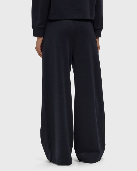 TRACK PANTS
