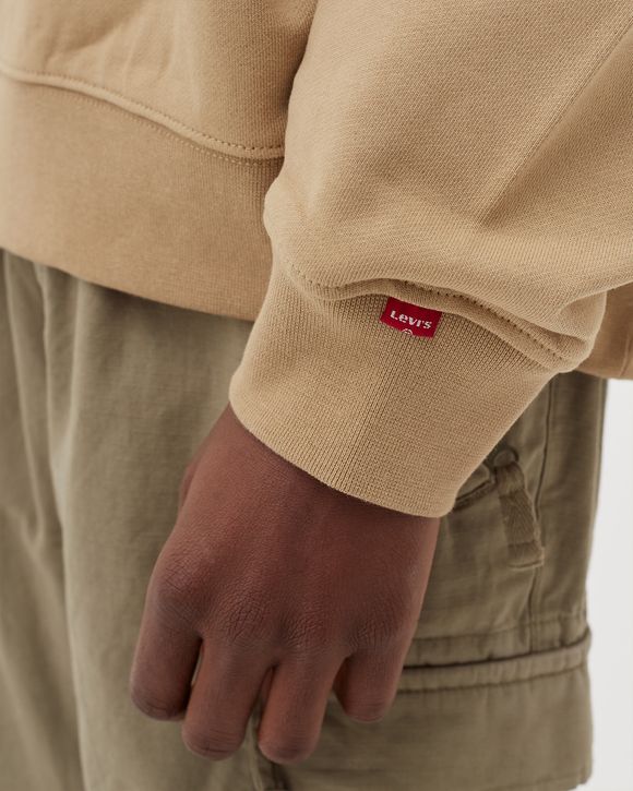 RED TAB CREWNECK SWEATSHIRT  