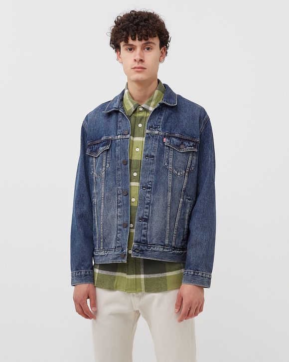 THE TRUCKER JACKET