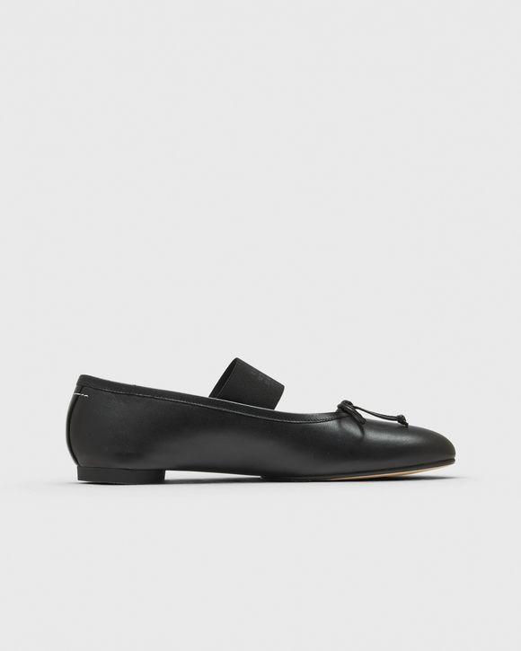 BALLET SHOE