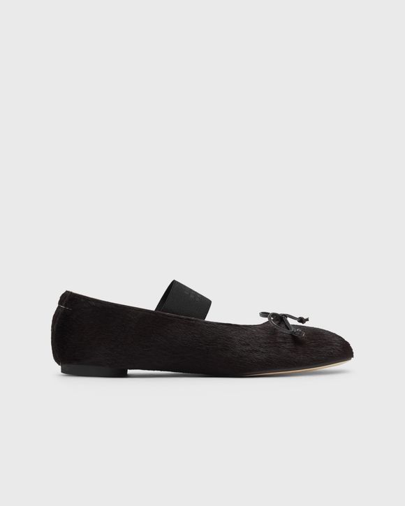 BALLET SHOE