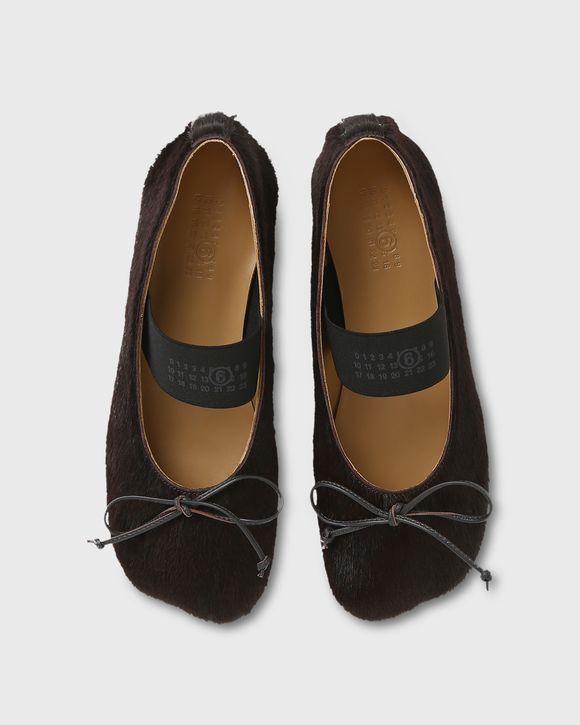 BALLET SHOE