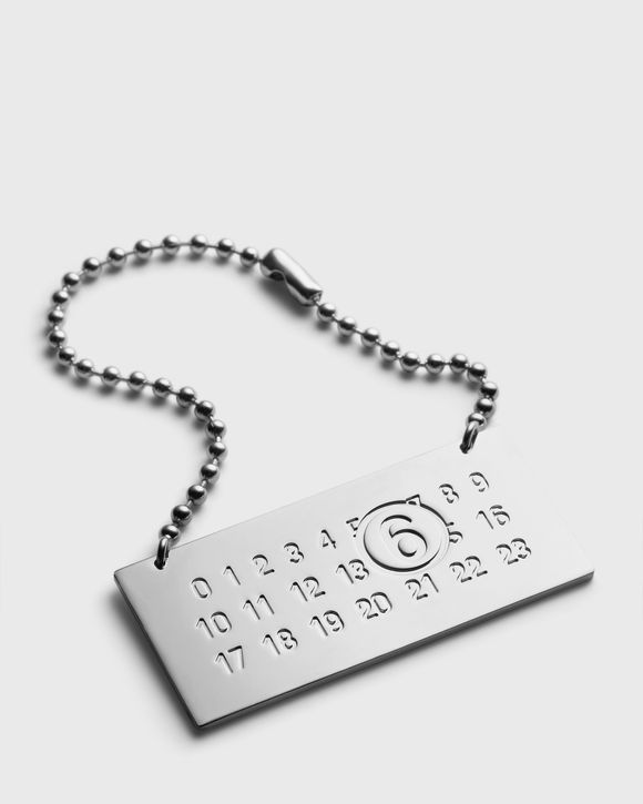 LOGO PLAQUE CHARM