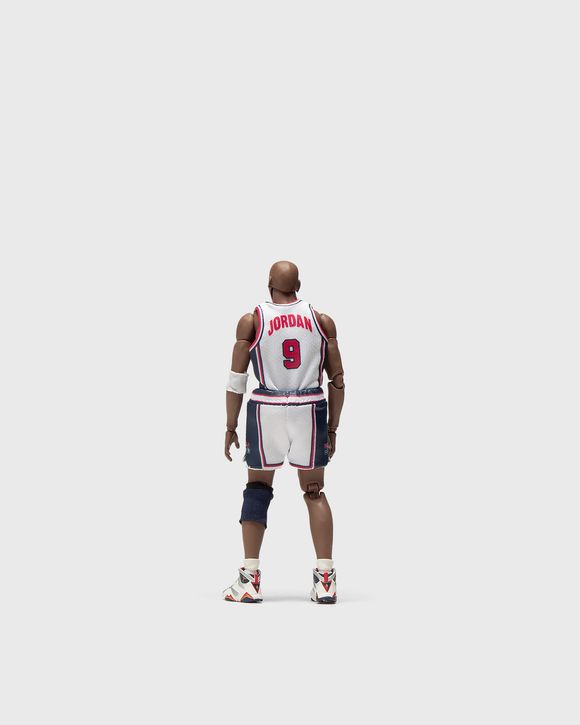MAFEX MICHAEL JORDAN 1992 TEAM USA