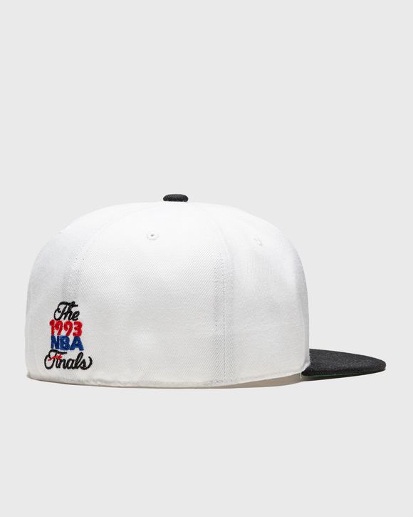 BACK TO 93 FITTED CHICAGO BULLS CAP