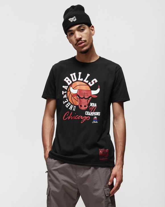 UNBEATABULLS TEE