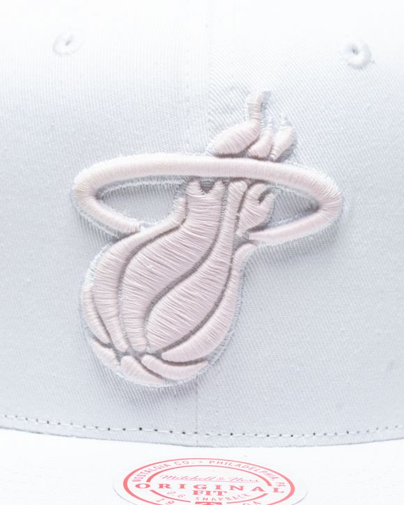 UV REACTIVE SNAPBACK Heat