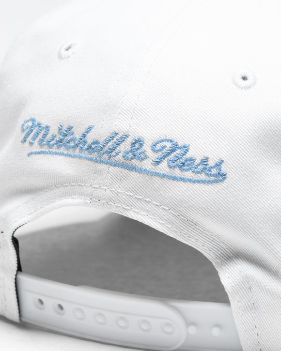 UV REACTIVE SNAPBACK Knicks