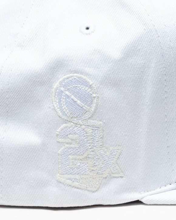 UV REACTIVE SNAPBACK Knicks