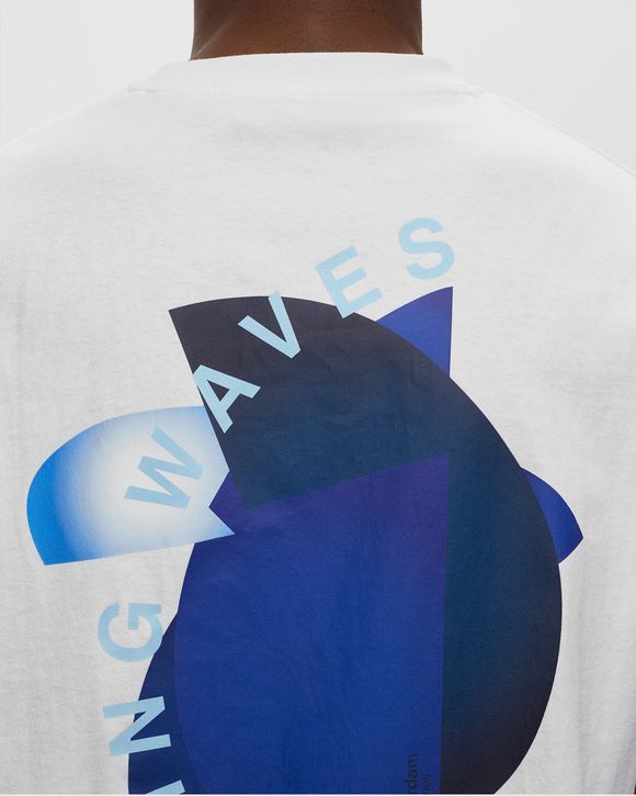 PLAYING WAVES TEE