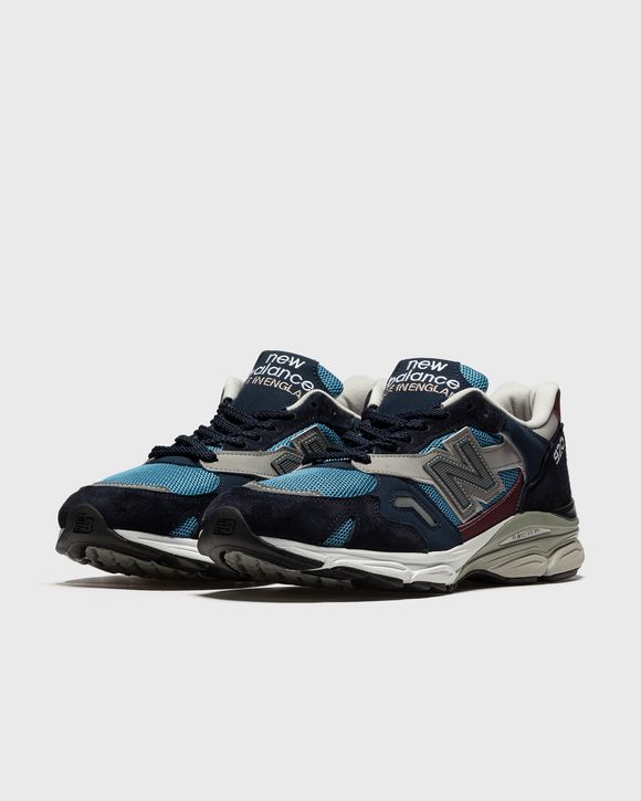 920 'MADE IN UK'