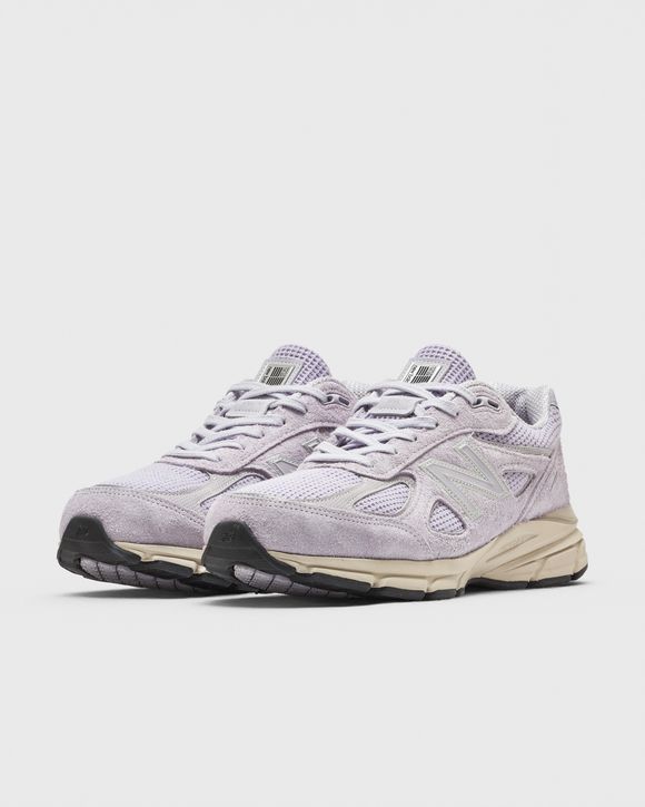 990