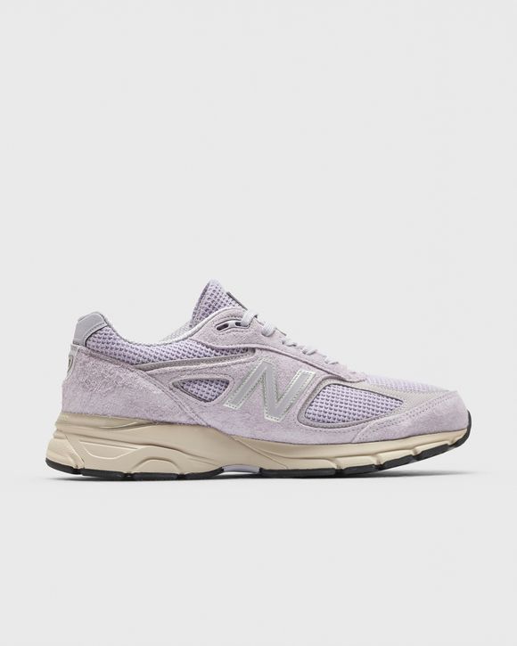 990