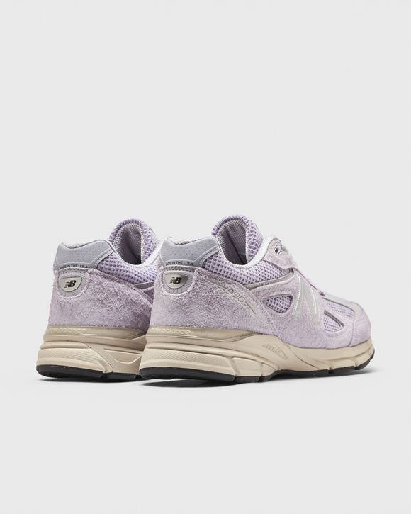 990