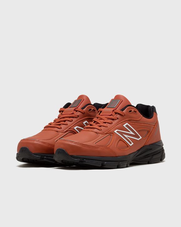 990