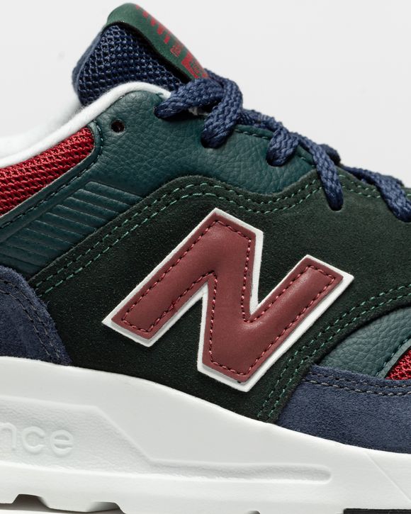 997