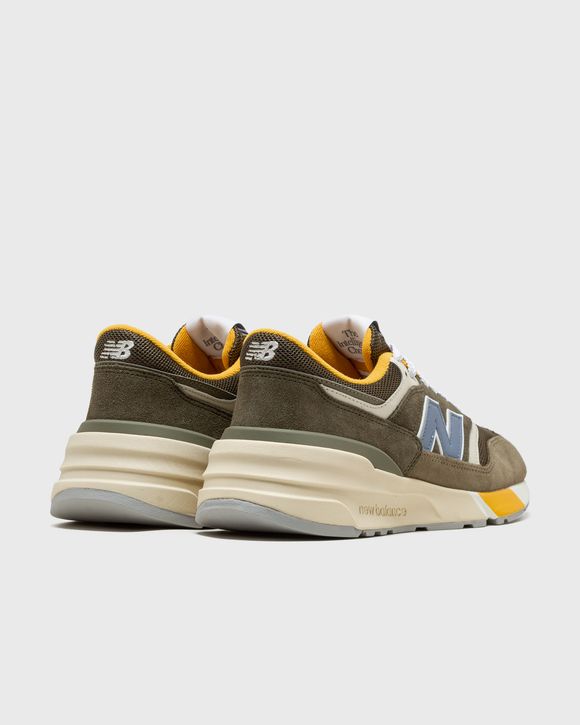 997