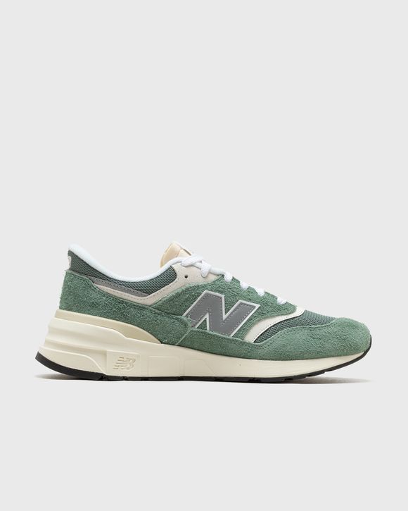 997