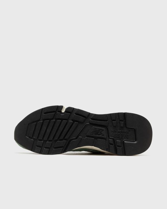 997