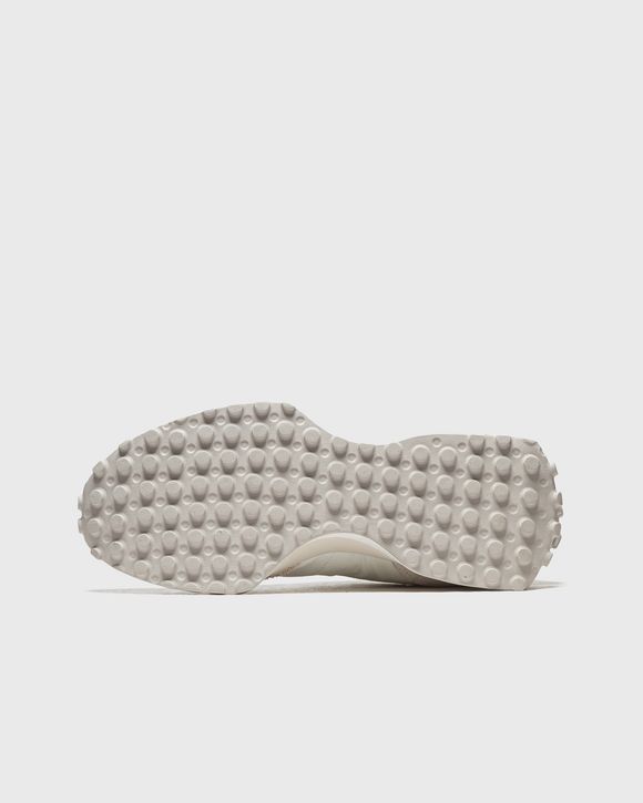 WMNS 327 EO