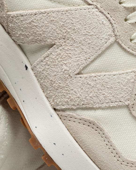 WMNS 327 SO